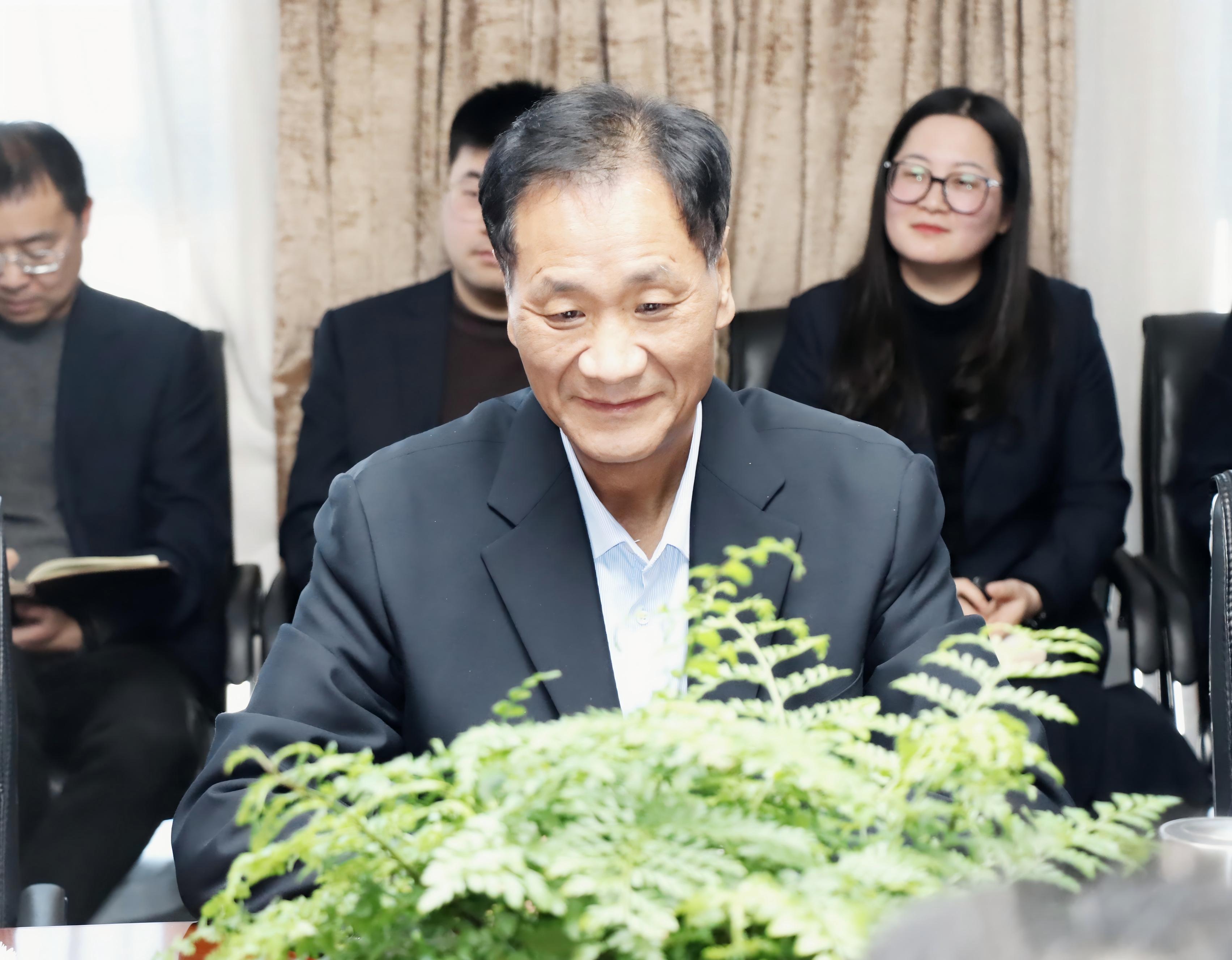 IMG_9433(1).jpg IMG_9433(1).jpg